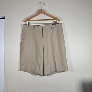 Walter Hagen Essential Plain Front Golf Shorts Men's Stone Beige Check 36W NWT